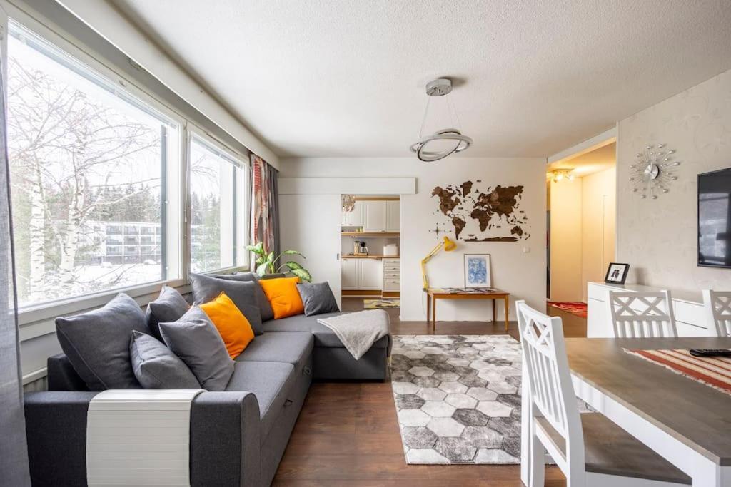 Valoisa Huoneisto Jossa Erinomaiset Vuoteet. Mikkeli Buitenkant foto